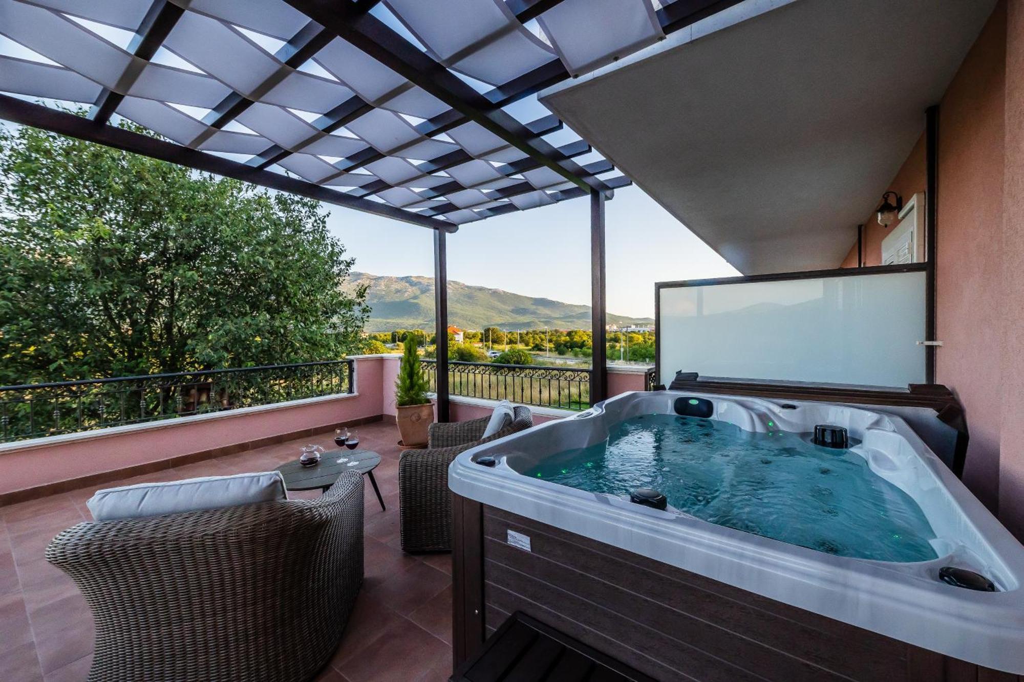 San Mihael Luxury Rooms 1 Dugopolje Værelse billede